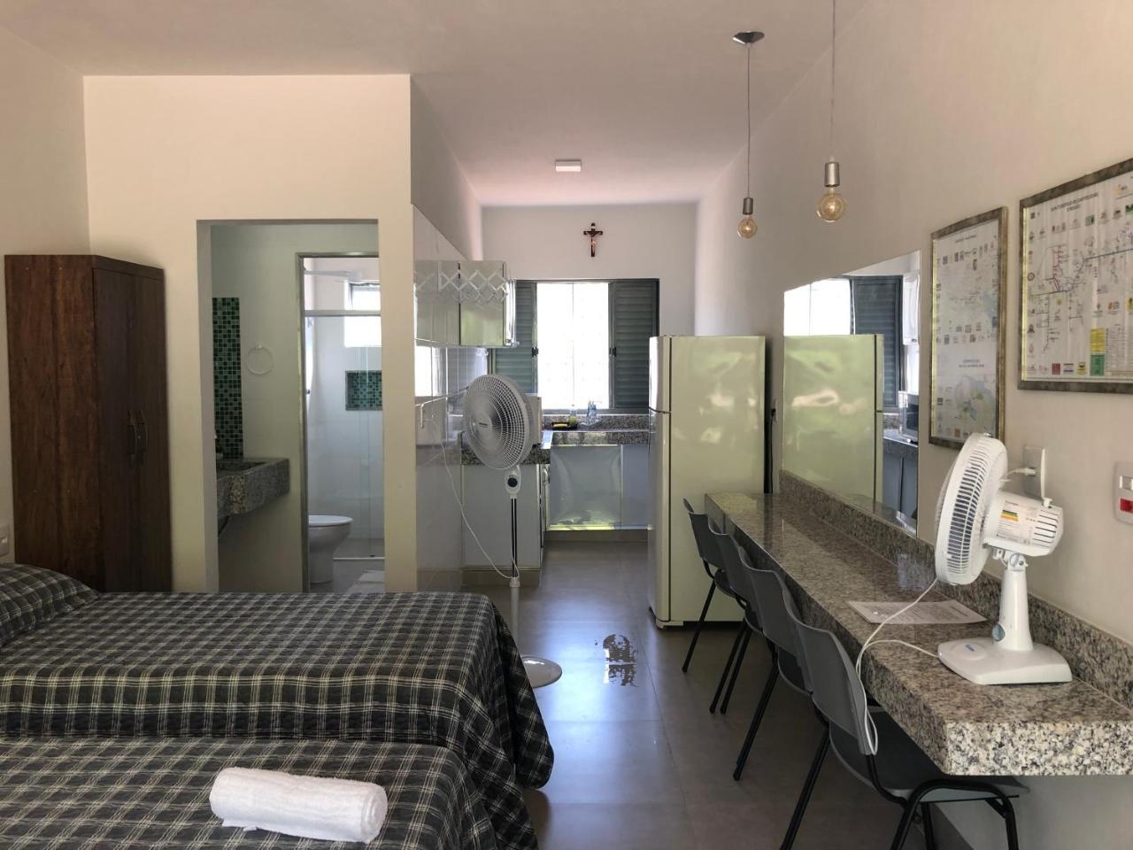 Suites Em Капитолиу Экстерьер фото
